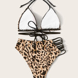 Costum de baie tip bikini cu imprimeu leopard, cu bretele în jurul gâtului și talie înaltă