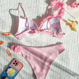 Bikini cu design din dantelă și suport cu sârmă