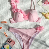Bikini cu design din dantelă și suport cu sârmă