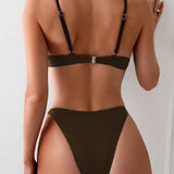 Set bikini din material uniform cu detalii la bretele