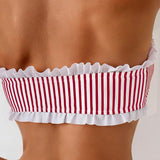 Bikini compus dintr-un top cu decolteu plisat cu dungi și cu talie plisată
