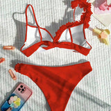 Bikini cu design din dantelă și suport cu sârmă