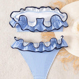 Costum de baie tip bikini cu volane