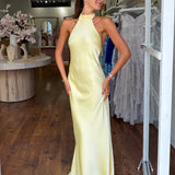 ZEYNEP | Rochie maxi elegantă din satin cu decolteu tip halter