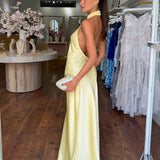 ZEYNEP | Rochie maxi elegantă din satin cu decolteu tip halter