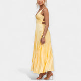 Selena | Rochie maxi plisată în nuanță de galben