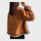 Aili | Jachete elegante din piele cu căptușeală caldă și stil atemporal